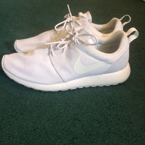Nike Other - Nike Roshe Running Shoe